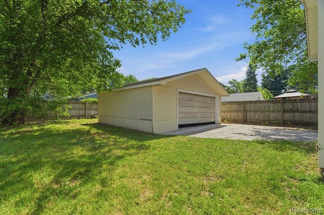 147 Crocker Boulevard, Mount Clemens, MI 48043