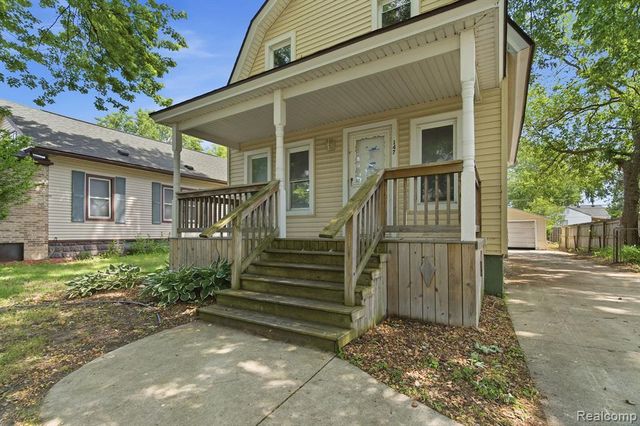 147 Crocker Boulevard, Mount Clemens, MI 48043