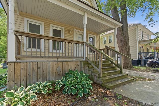 147 Crocker Boulevard, Mount Clemens, MI 48043