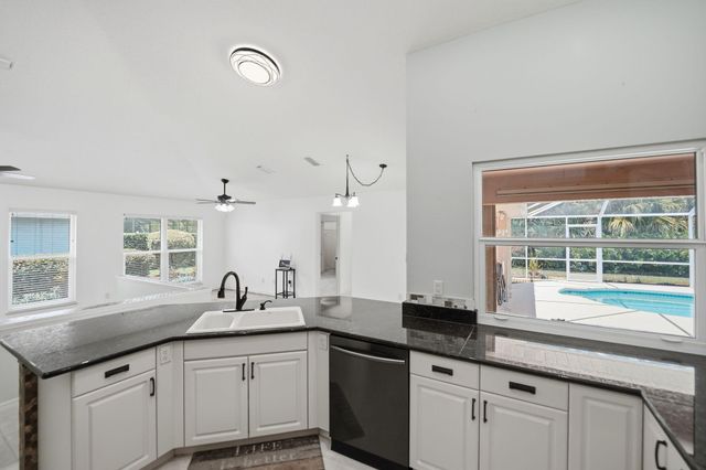 214 SW Fernleaf Trail, Port St. Lucie, Port St Lucie, FL 34953