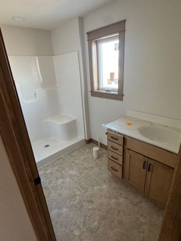 4901 Woodland Park Drive, Eau Claire, WI 54701