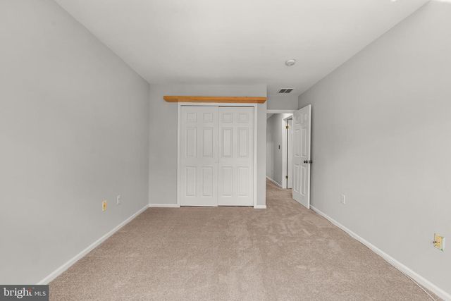 16 LEE CT, Plainsboro, NJ 08536