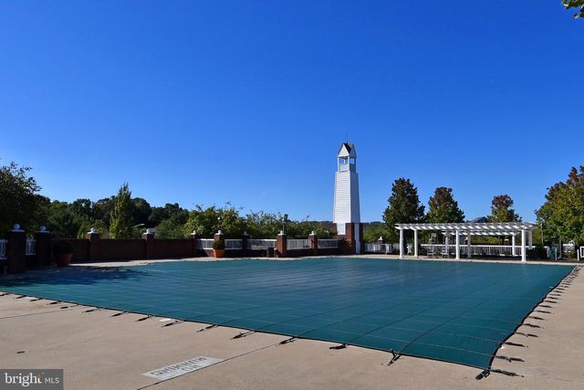 2697 MCGUFFEYS CT, Woodbridge, VA 22191