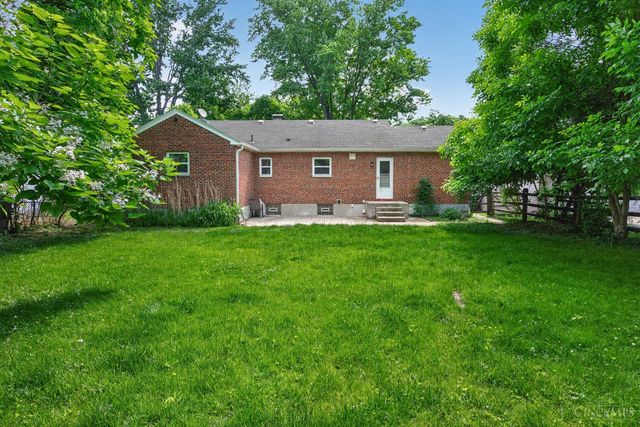 1647 Dell Terrace, Cincinnati, OH 45230
