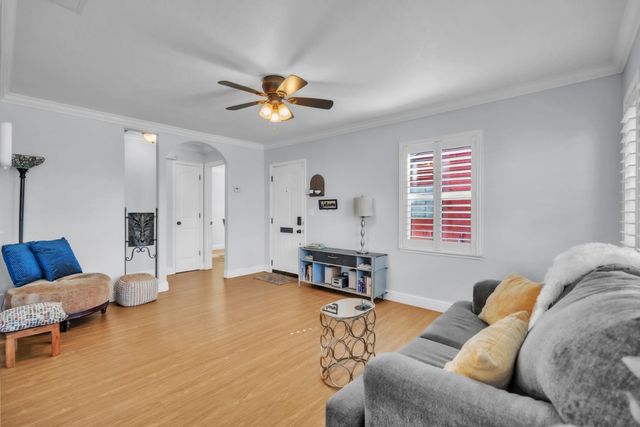 2105 Juliesse Ave, Sacramento, CA 95821