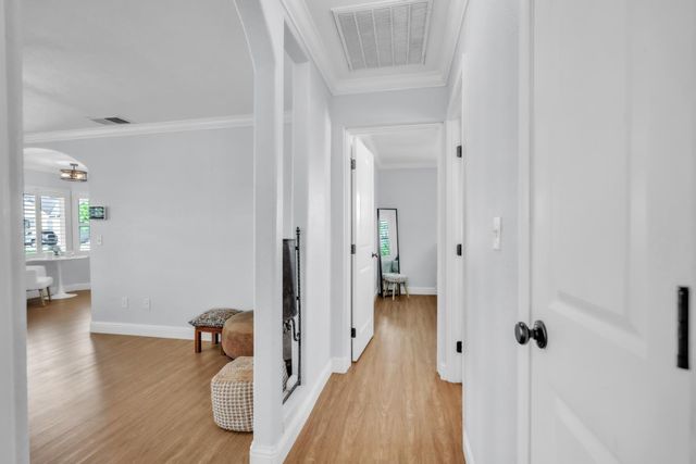 2105 Juliesse Ave, Sacramento, CA 95821