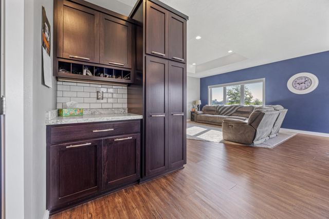 5932 Autumn Drive S, Fargo, ND 58104