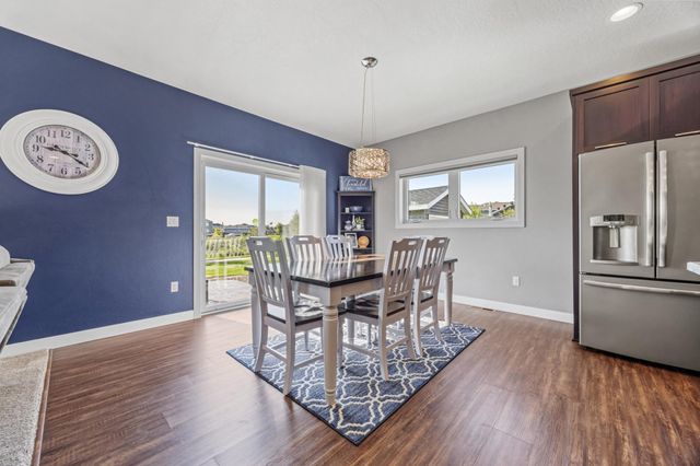 5932 Autumn Drive S, Fargo, ND 58104