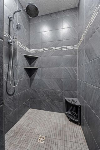 5932 Autumn Drive S, Fargo, ND 58104