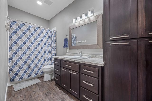 5932 Autumn Drive S, Fargo, ND 58104