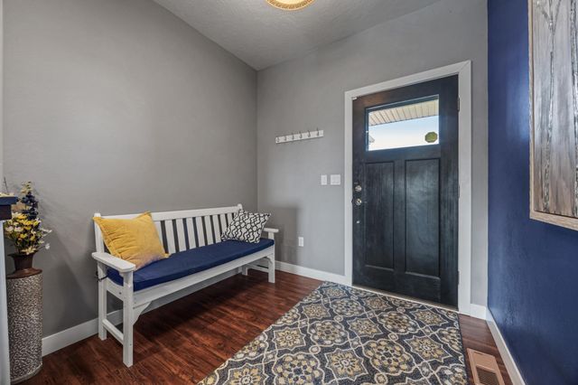 5932 Autumn Drive S, Fargo, ND 58104