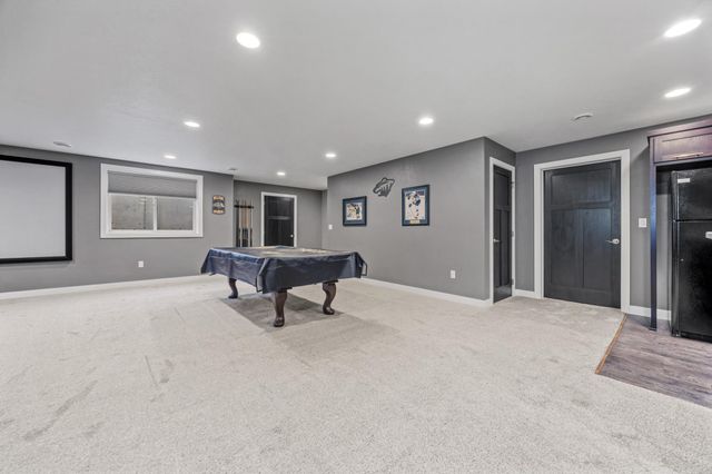 5932 Autumn Drive S, Fargo, ND 58104