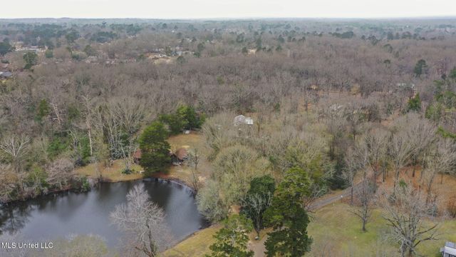103 Wickstead Drive, Clinton, MS 39056