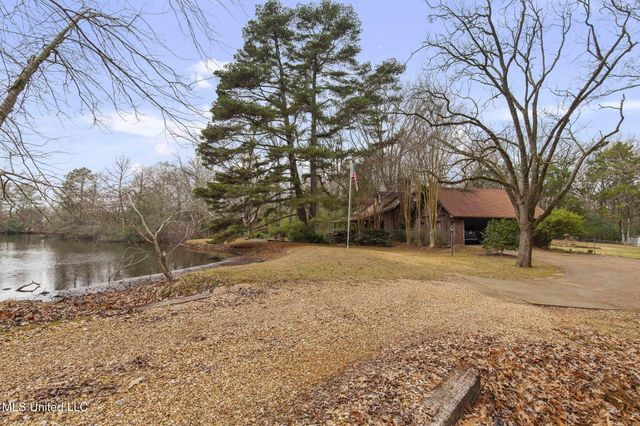 103 Wickstead Drive, Clinton, MS 39056