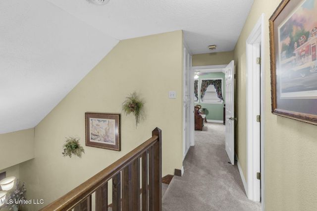 103 Wickstead Drive, Clinton, MS 39056