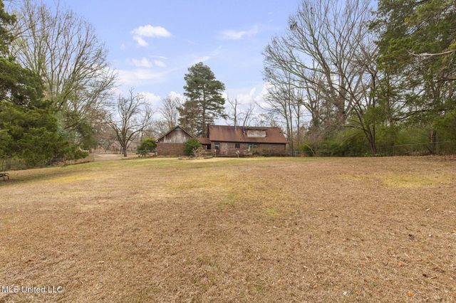 103 Wickstead Drive, Clinton, MS 39056