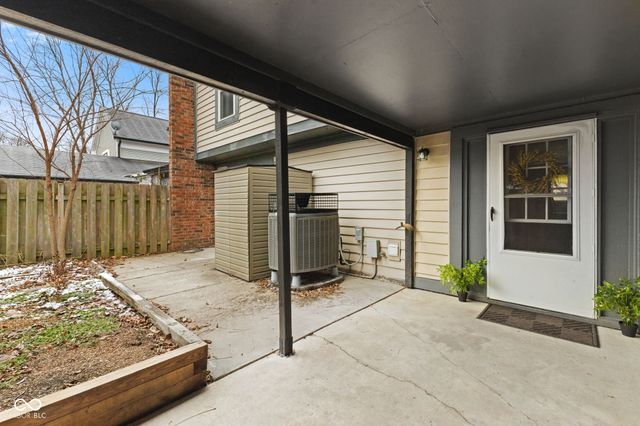 9458 Fordham Street, Indianapolis, IN 46268