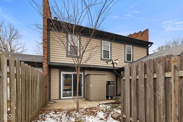 9458 Fordham Street, Indianapolis, IN 46268