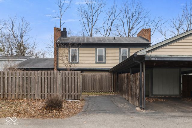 9458 Fordham Street, Indianapolis, IN 46268