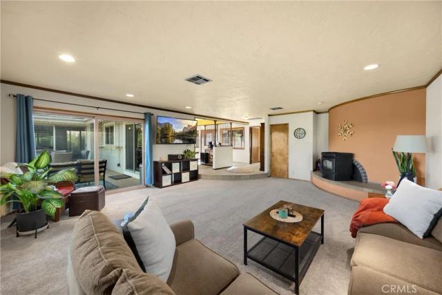 5495 Summit Drive, Wrightwood, CA 92397