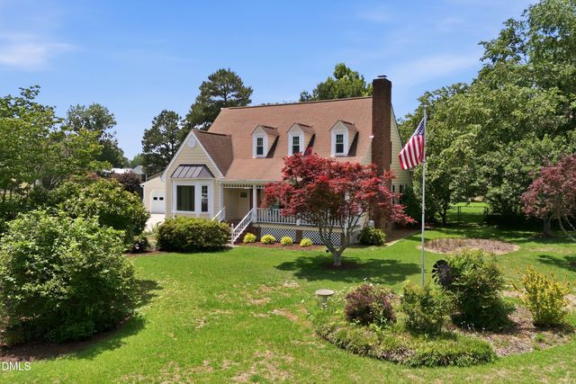 604 Lombardy Road, Fuquay Varina, NC 27526