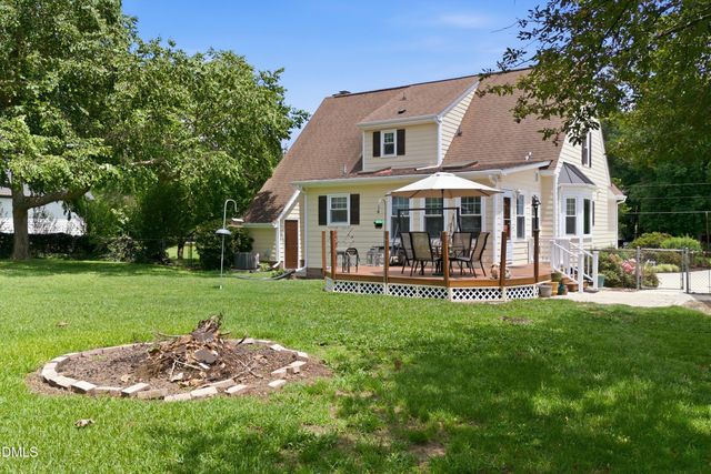 604 Lombardy Road, Fuquay Varina, NC 27526