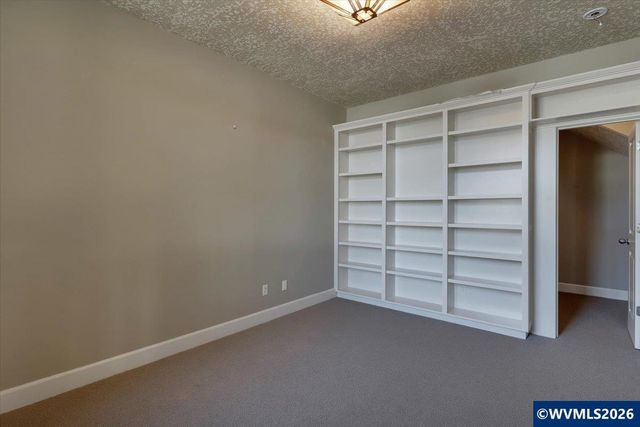 1674 Olympia Ct NW, Salem, OR 97304