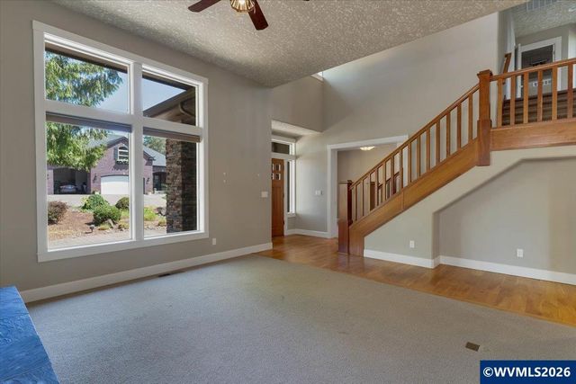 1674 Olympia Ct NW, Salem, OR 97304
