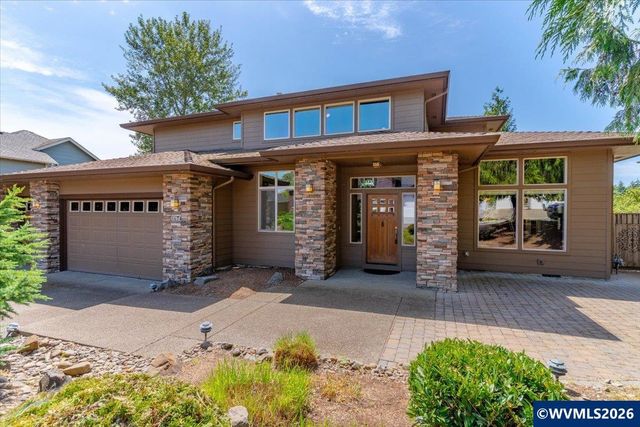 1674 Olympia Ct NW, Salem, OR 97304