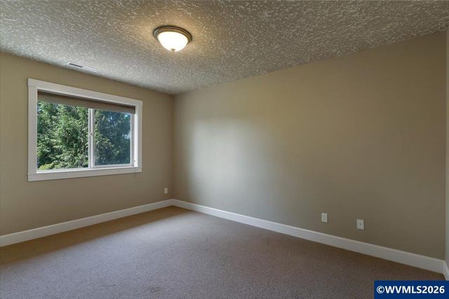 1674 Olympia Ct NW, Salem, OR 97304