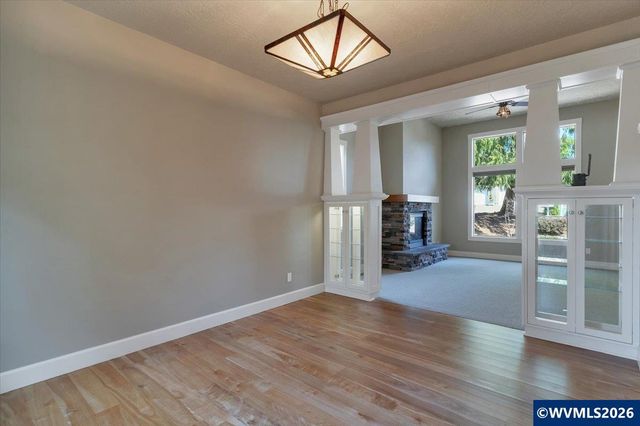 1674 Olympia Ct NW, Salem, OR 97304