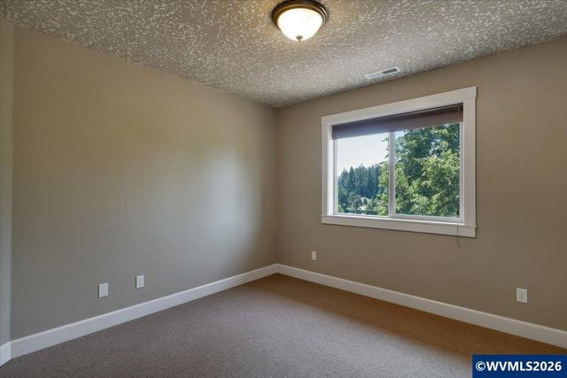1674 Olympia Ct NW, Salem, OR 97304