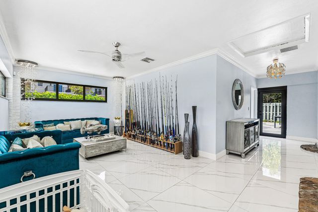 201 NE 26th Avenue, Pompano Beach, FL 33062