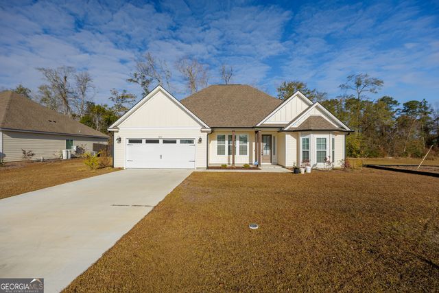3033 Reynolda Drive, Hahira, GA 31632