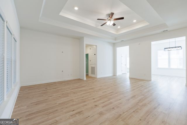 3033 Reynolda Drive, Hahira, GA 31632