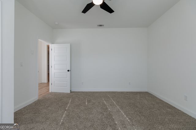 3033 Reynolda Drive, Hahira, GA 31632