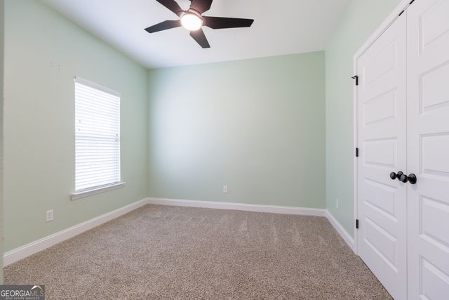 3033 Reynolda Drive, Hahira, GA 31632