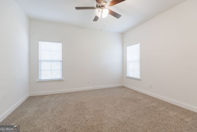 3033 Reynolda Drive, Hahira, GA 31632