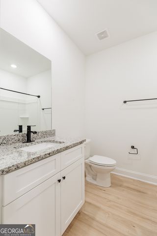 3033 Reynolda Drive, Hahira, GA 31632