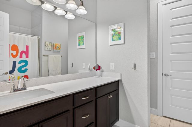 2013 Waterview RD, Georgetown, TX 78628