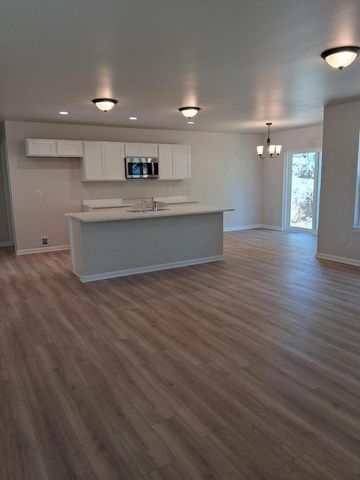 418 Village LANE, Ripon, WI 54971