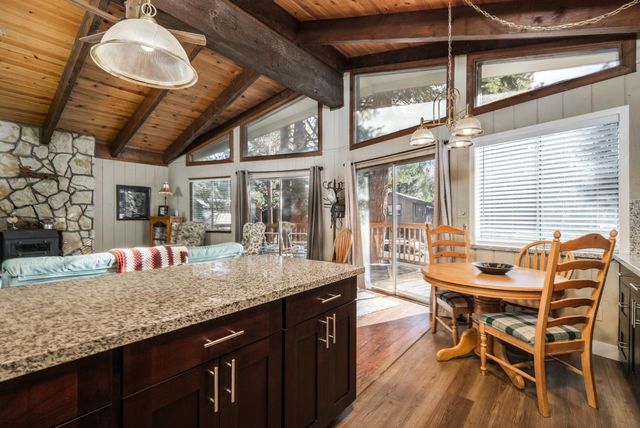 1644 Crystal Air Dr, South Lake Tahoe, CA 96150