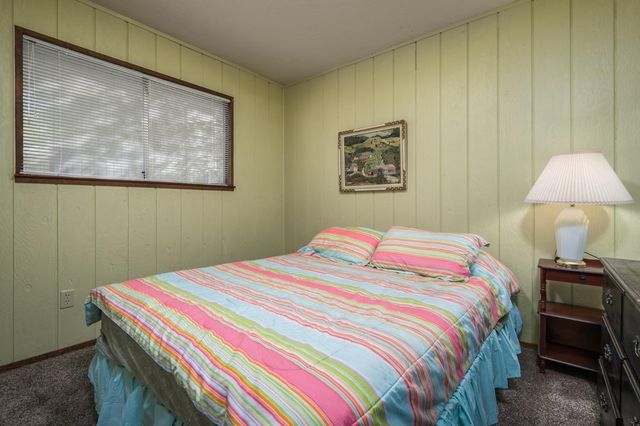 1644 Crystal Air Dr, South Lake Tahoe, CA 96150