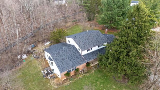 2260 Carriage Road, Powell, OH 43065