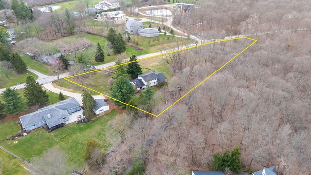 2260 Carriage Road, Powell, OH 43065