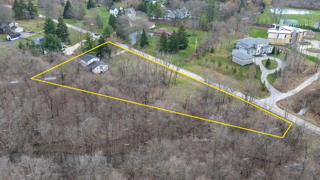 2260 Carriage Road, Powell, OH 43065