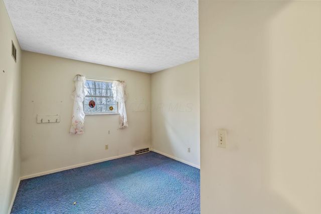 2260 Carriage Road, Powell, OH 43065