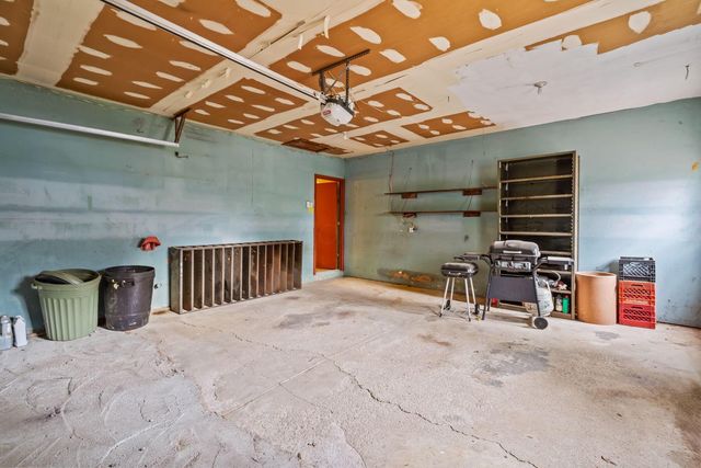 2260 Carriage Road, Powell, OH 43065