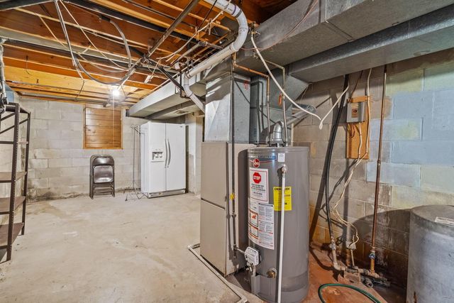 2260 Carriage Road, Powell, OH 43065