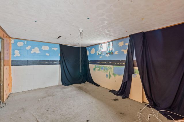 2260 Carriage Road, Powell, OH 43065